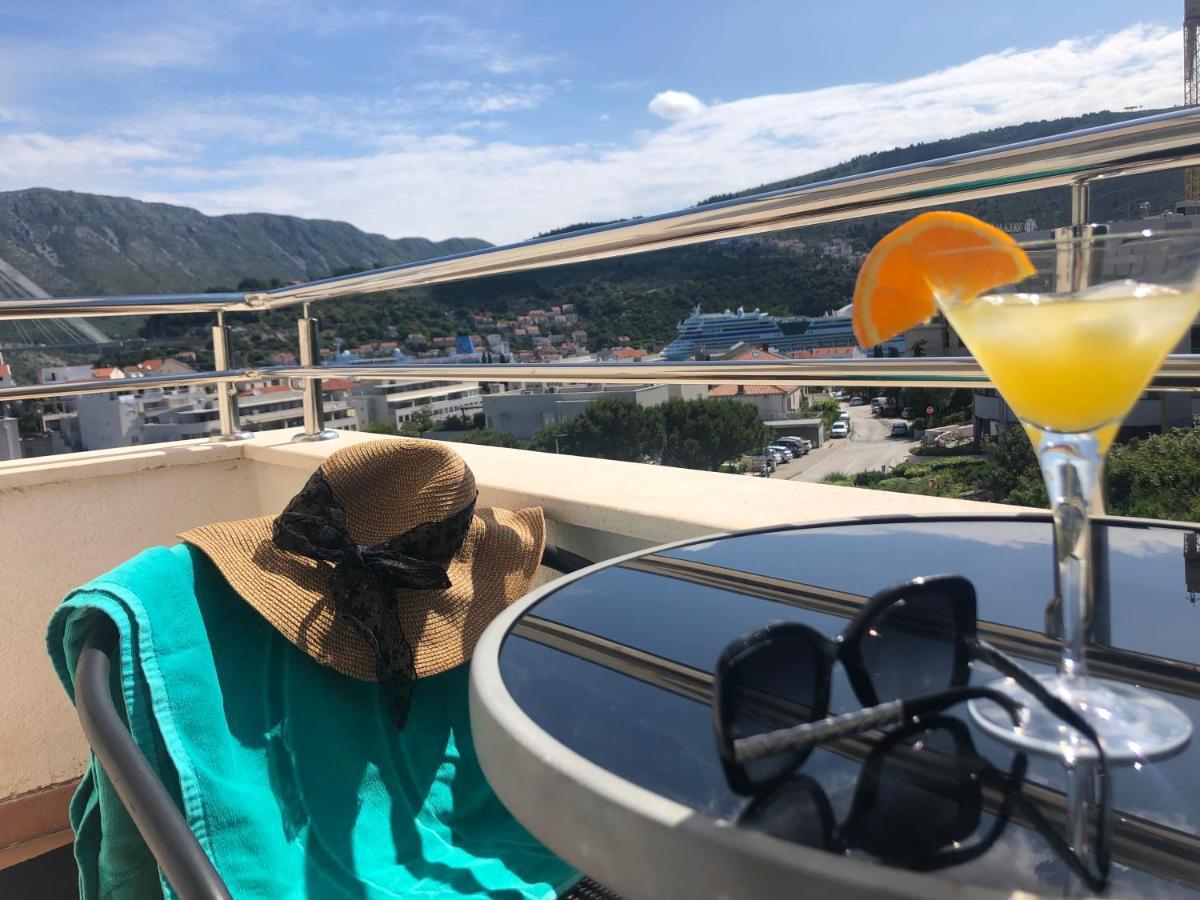 Apartments And Room Adriatic Blue Ντουμπρόβνικ Εξωτερικό φωτογραφία